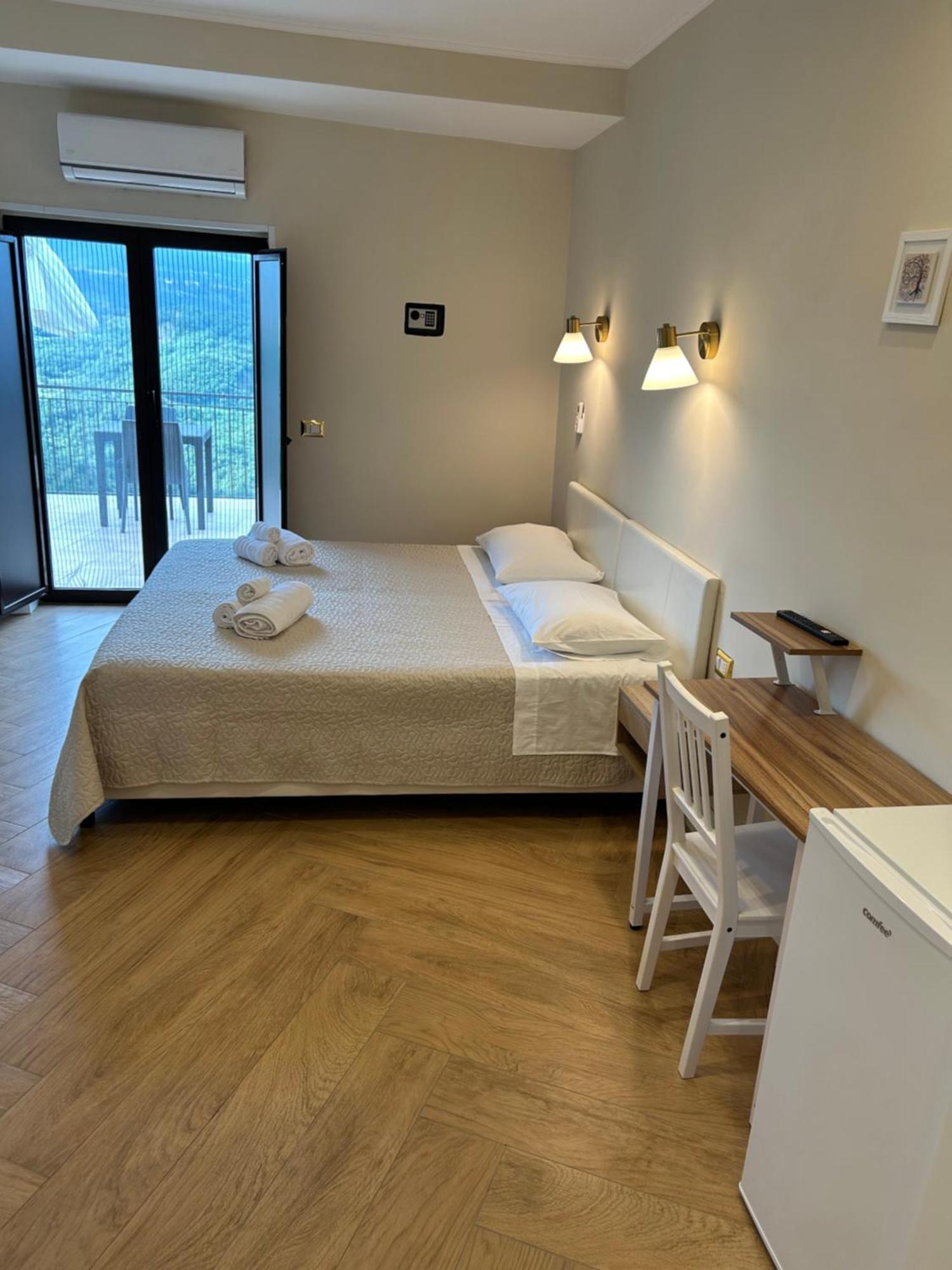 Ca'Del Borgo B&B Country House Ogliastro Cilento Room photo
